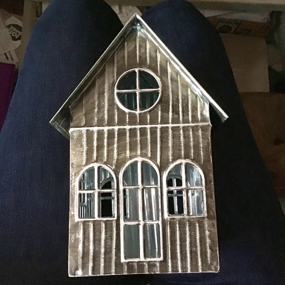 Metal House Farmhouse Decor Terrace Collection Ashland NEW